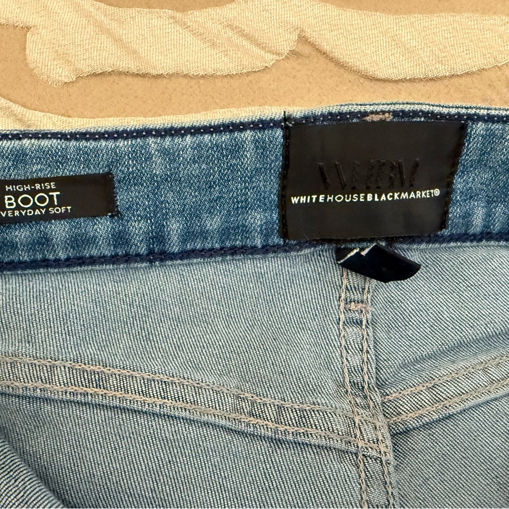 Whitehouse Blackmarket jeans. Boot cut hight rise size 4 short. - Picture 9 of 12